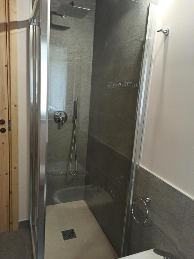 Casa Vacanze Le Falesie 바세노 외부 사진